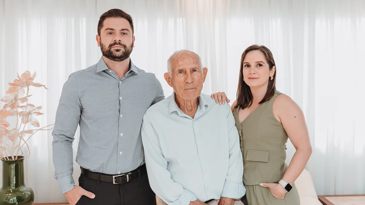 Fundador e diretores da Viapiana